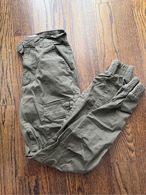 Women’s Olive Cargo Jogger Pants - Elastic Ankle